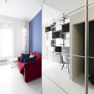 https://heart-milan-apartments-duomo-sanbarnaba.it-lombardy.com