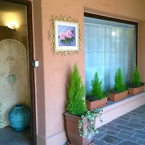 https://residenza-camelia-montecampione.it-lombardy.com