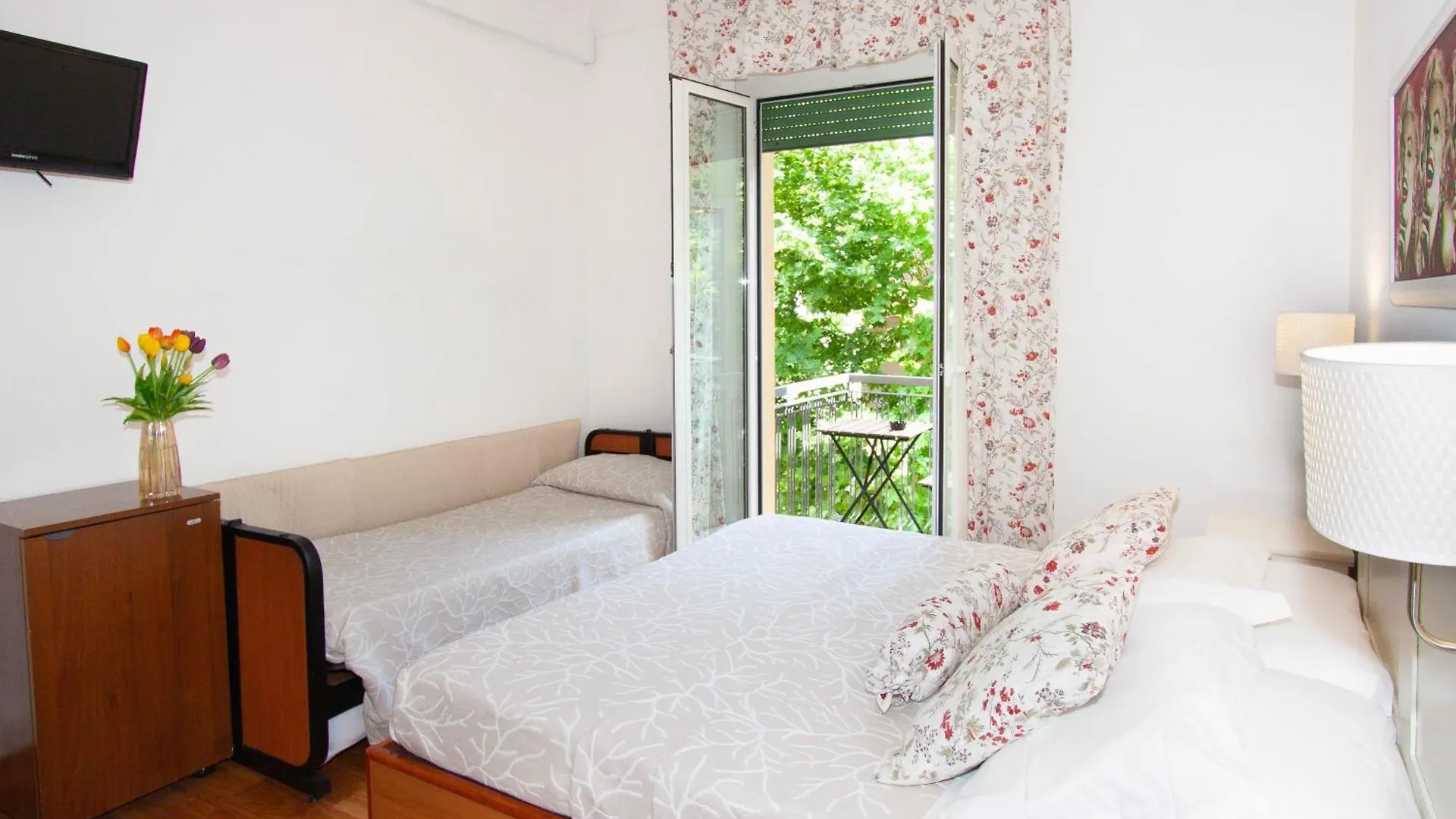 Hotel La Gioiosa Rimini 3*,  Italia